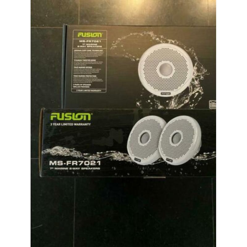 Fusion MS-FR7021 Marine Speakers (GLOEDNIEUW)