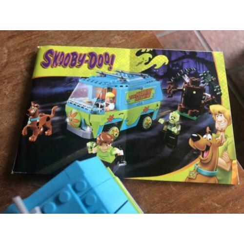 Scooby Doo Mystery Machine - geen echte LEGO!