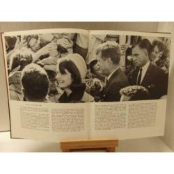 De dood van een president - Dallas 22 November 1963. Boek me