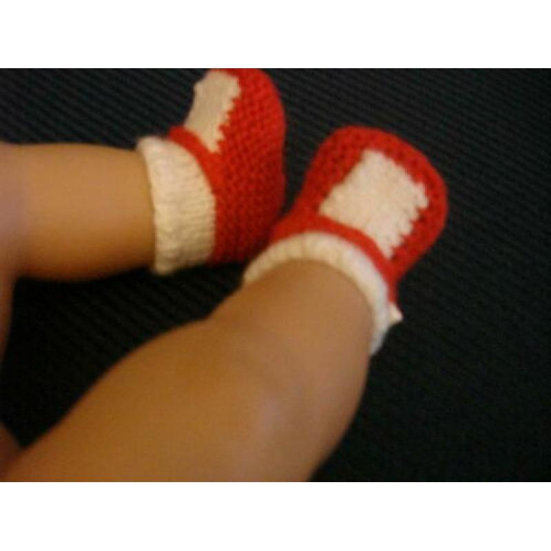 Poppenkleertjes - POPPENSCHOENTJES