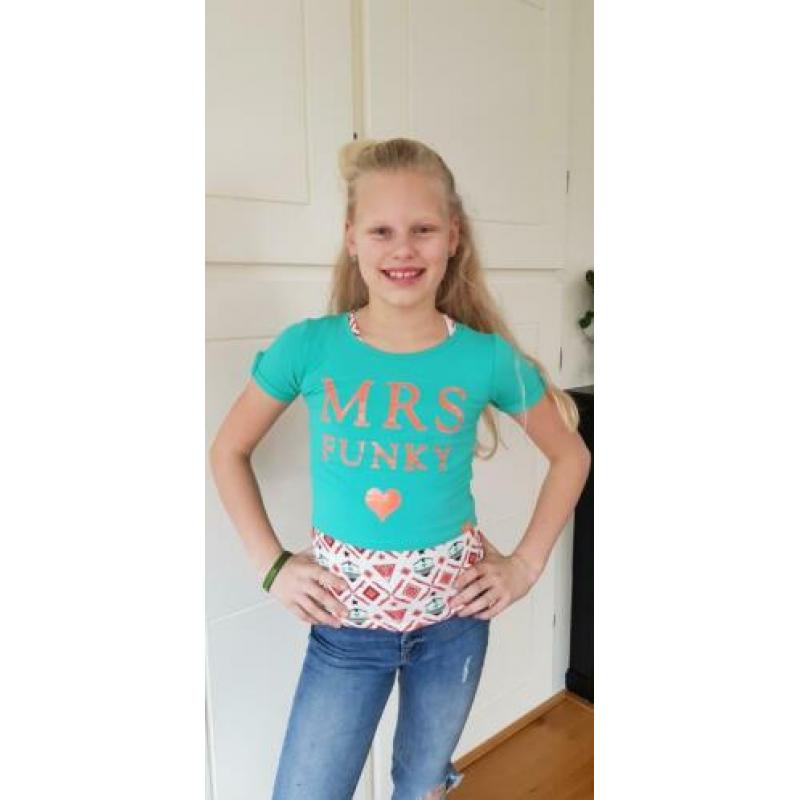 Nieuwe meisjes crop top van Funky XS