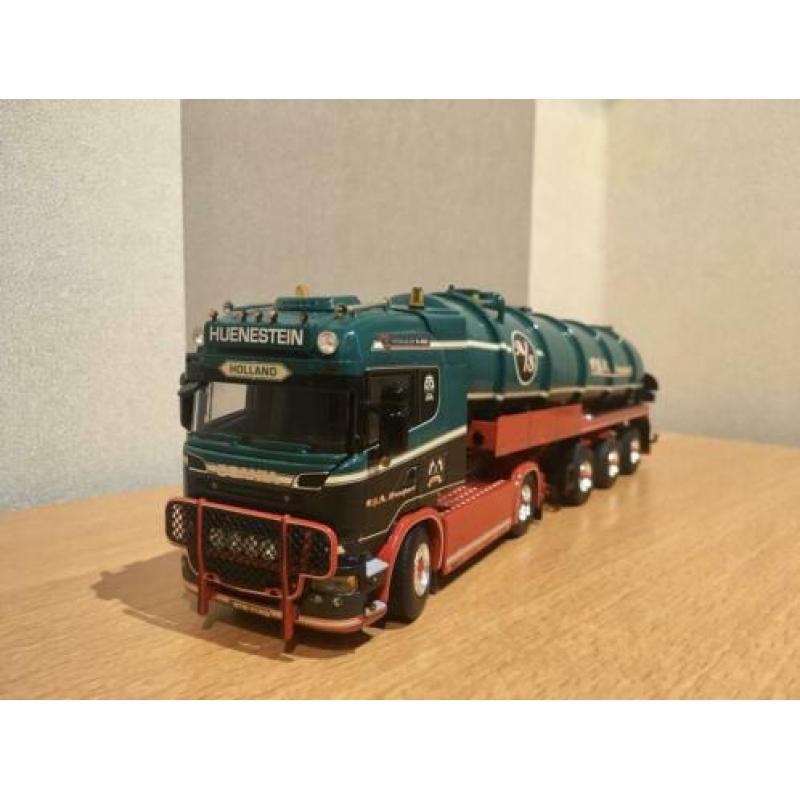 Wsi Scania huenestein met mest oplegger P.G.A.transport.