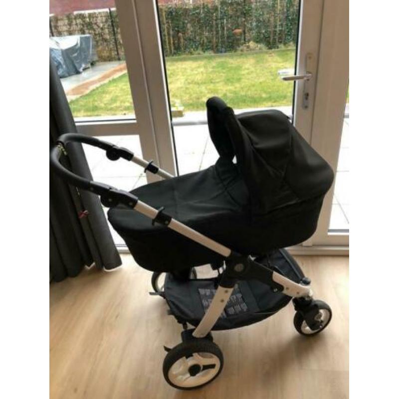 Teutonia zwart/wit 3in1 wandelwagen met extra toebehoren