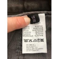 Armani donkerbruine broek maat XL, 36