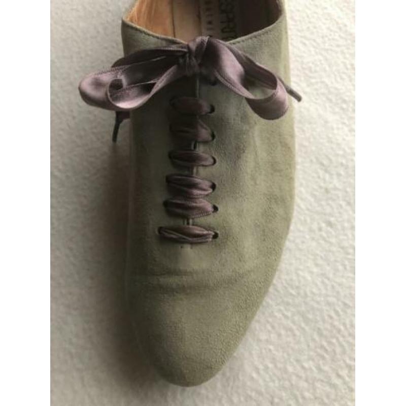 ESPRIT grijsblauwe suede schoentjes 40,5 met satijnen bandje