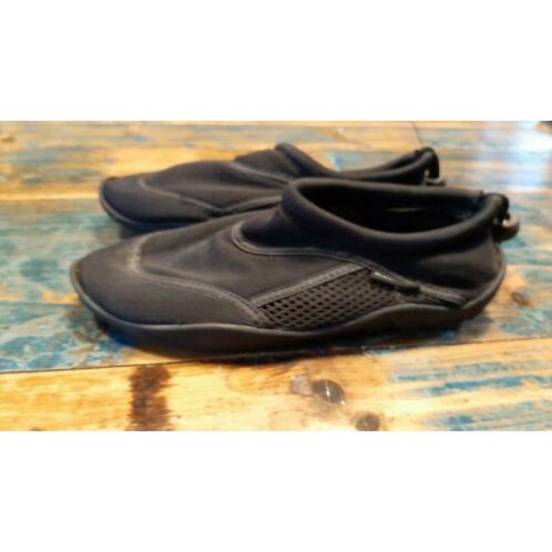 Waterschoenen voor kinderen - merk Rucanor - maat 33