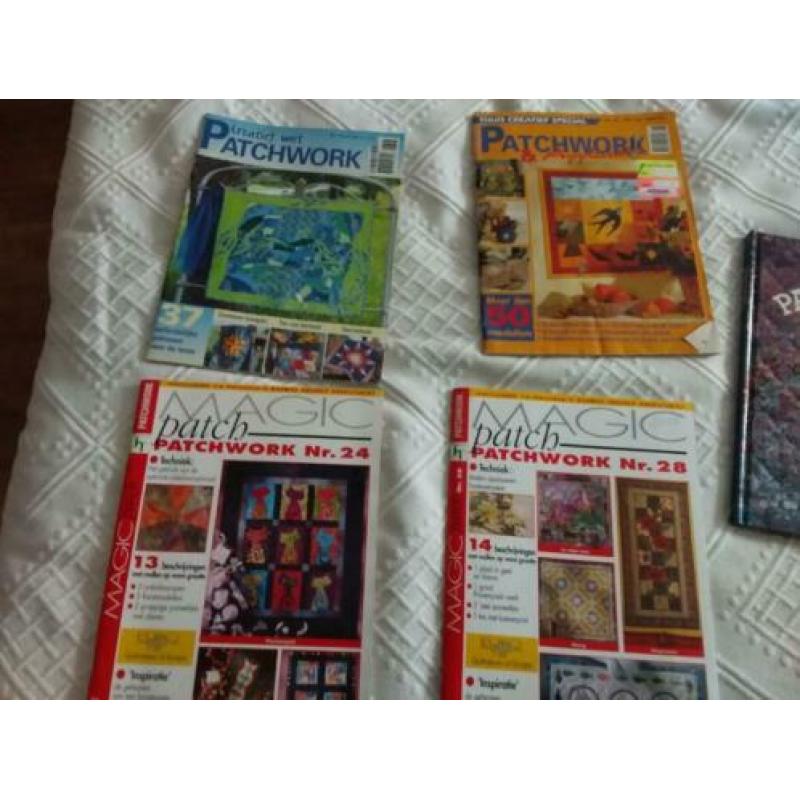 1 patchwork boek en 4 patchwork tijdschriften.