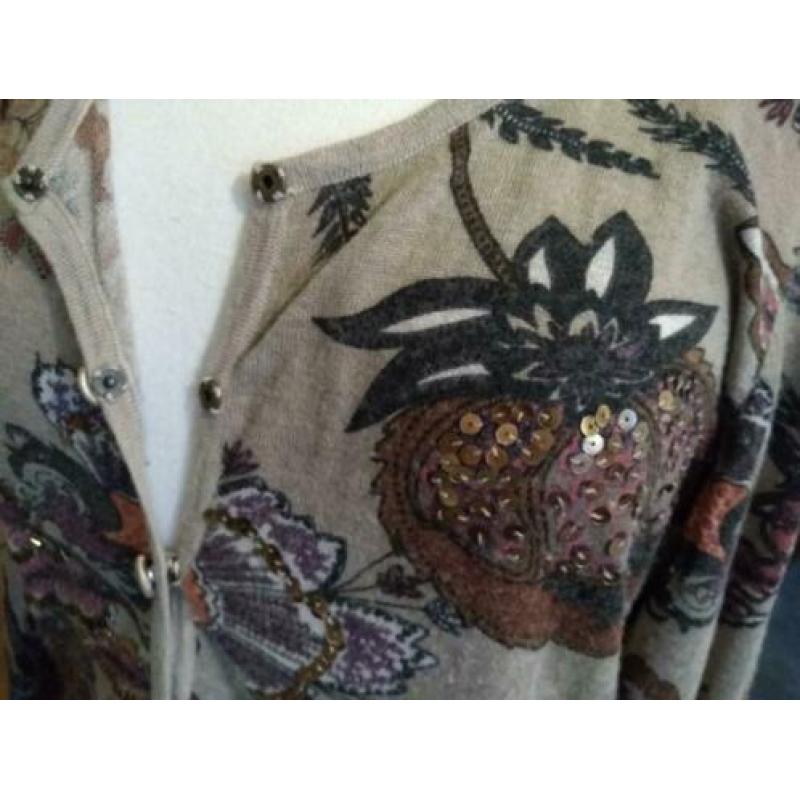 Another Woman, taupe kleurig vest, maat 42/44