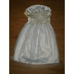 Wit glimmend jurkje voor bv bruiloft of zomer, maat S