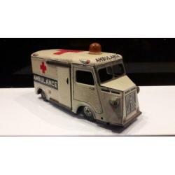 Blikken Ambulance Japan: AOSHIN