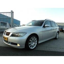 BMW 3-Serie 2.0 318 D TOURING 105KW Executive