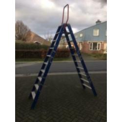 alumunium rolsteiger, kamersteiger, loopbruggen. div. ladder