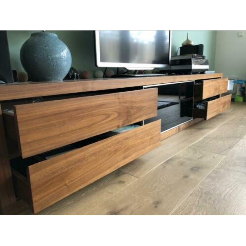 Massief houten (walnoot) TV meubel Varese