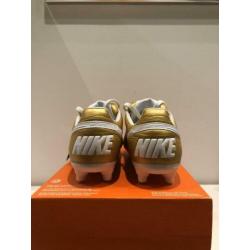Nike Premier 2 FG Voetbalschoen Goud maat 39 (Mercurial)