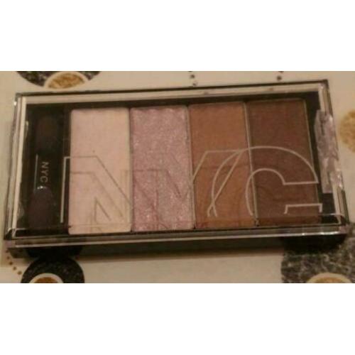 NYC HD COLOR quattro eye shadow