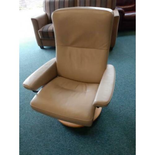 Stressless draai relax fauteuil 100% rund leer Izgst zie,