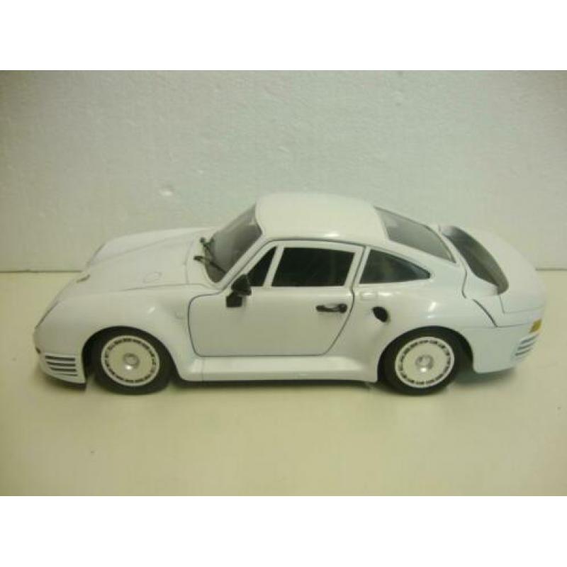 Porsche 959 wit met sleutel Tonka Polistil 1:18 KRD