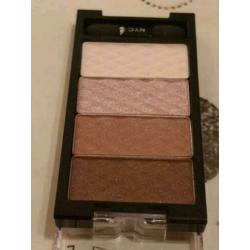 NYC HD COLOR quattro eye shadow