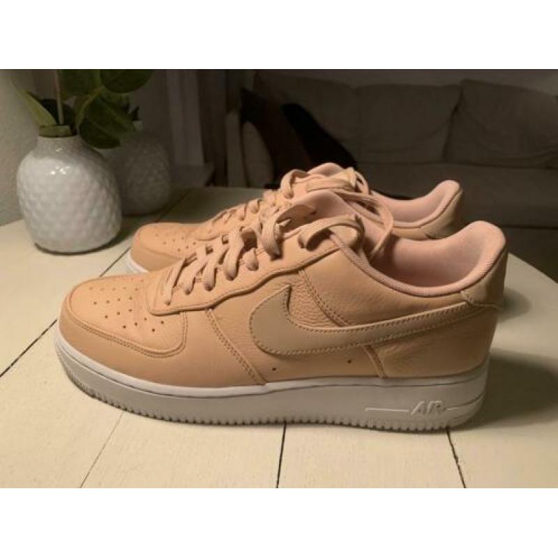 Nike Air Force 1 07 (M44)