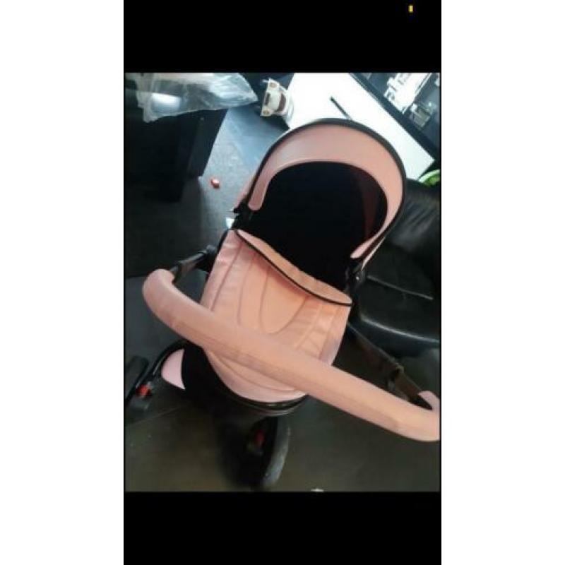 Nieuwe Zwart/Roze 3 in 1 Kinderwagen met Luchtbanden.