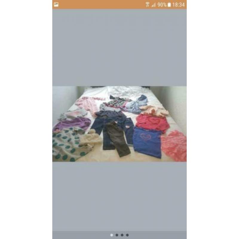 Pakket kleding maat 80/86 Voor een meisje