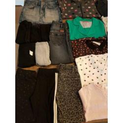 Groot pakket meisjes kleding maat 110