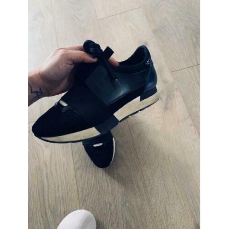 Balenciaga race runner maat 37