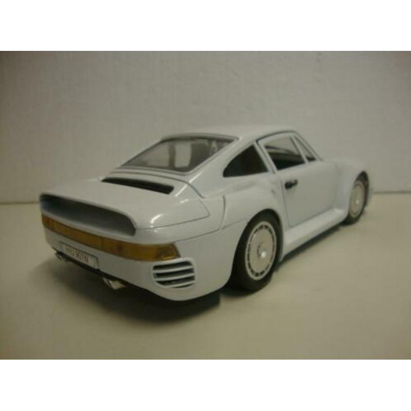 Porsche 959 wit met sleutel Tonka Polistil 1:18 KRD