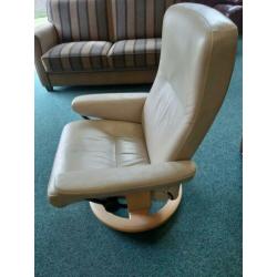 Stressless draai relax fauteuil 100% rund leer Izgst zie,