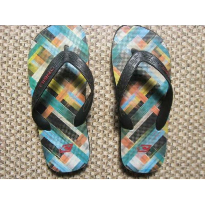 O'neill slippers maat 33/34