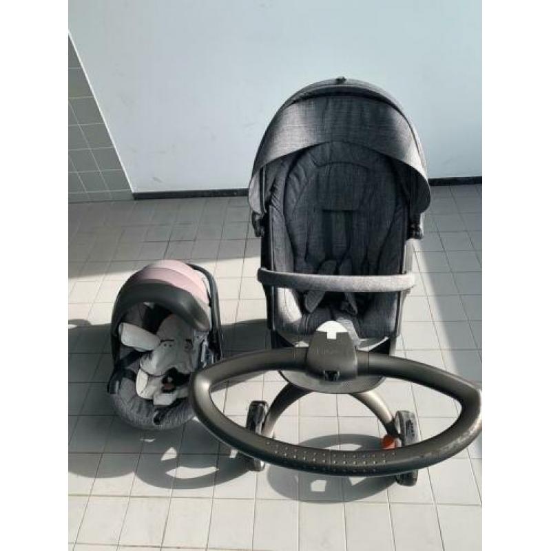 Prachtige stokke kinderwagen