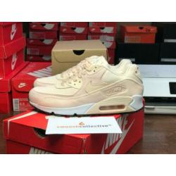 Nike Air Max 90 Leather (EU 42)