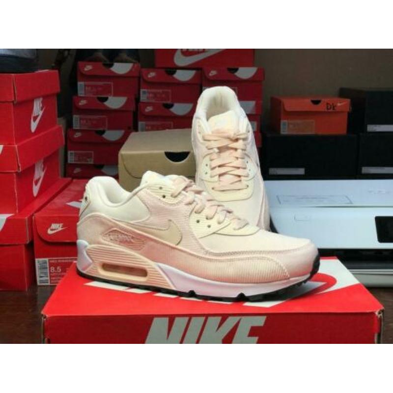 Nike Air Max 90 Leather (EU 42)