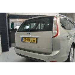 Ford Focus Wagon 1.6 Titanium // CLIMA // CRUISE // PDC //