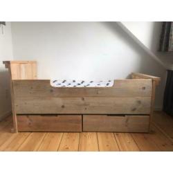 Kinderbed te koop