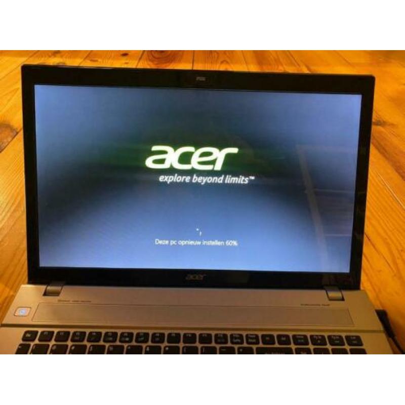 Laptop - Acer Aspire V3-771G