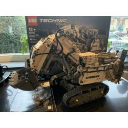 Lego Technic 42100 Liebherr R9800 Excavator
