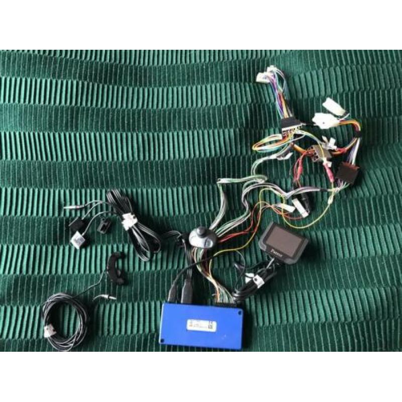 Parrot MKi9200 Bluetooth carkit