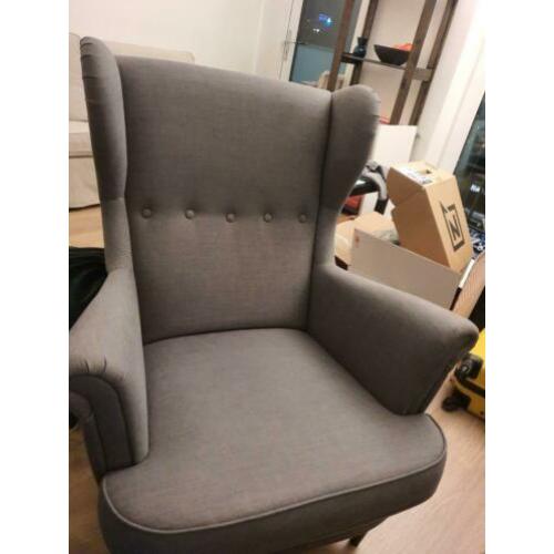 Ikea STRANDMON Oorfauteuil met voetenbank, donkergrijs