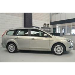 Ford Focus Wagon 1.6 Titanium // CLIMA // CRUISE // PDC //