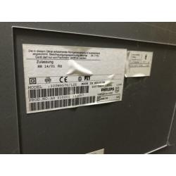 Philips beeldbuid / breedbeeld tv + glazen meubel