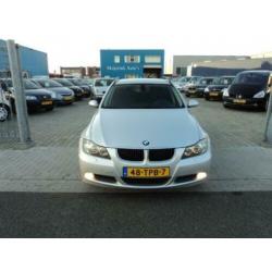 BMW 3-Serie 2.0 318 D TOURING 105KW Executive