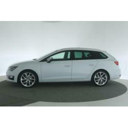Seat Leon (J) ST 1.4 TSI 150pk FR Dynamic [ LED Panorama Nav