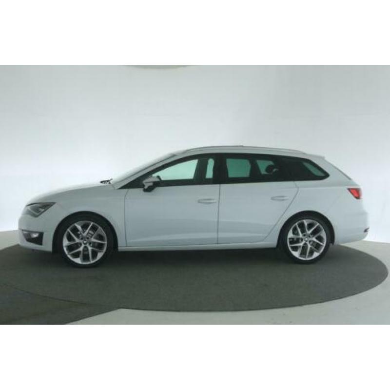 Seat Leon (J) ST 1.4 TSI 150pk FR Dynamic [ LED Panorama Nav