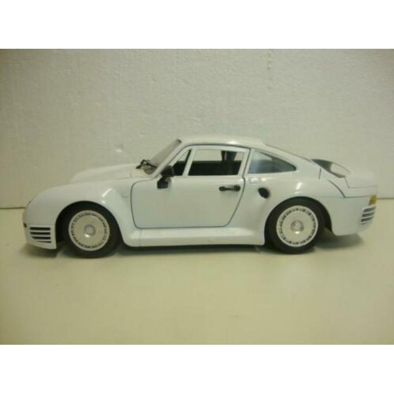 Porsche 959 wit met sleutel Tonka Polistil 1:18 KRD