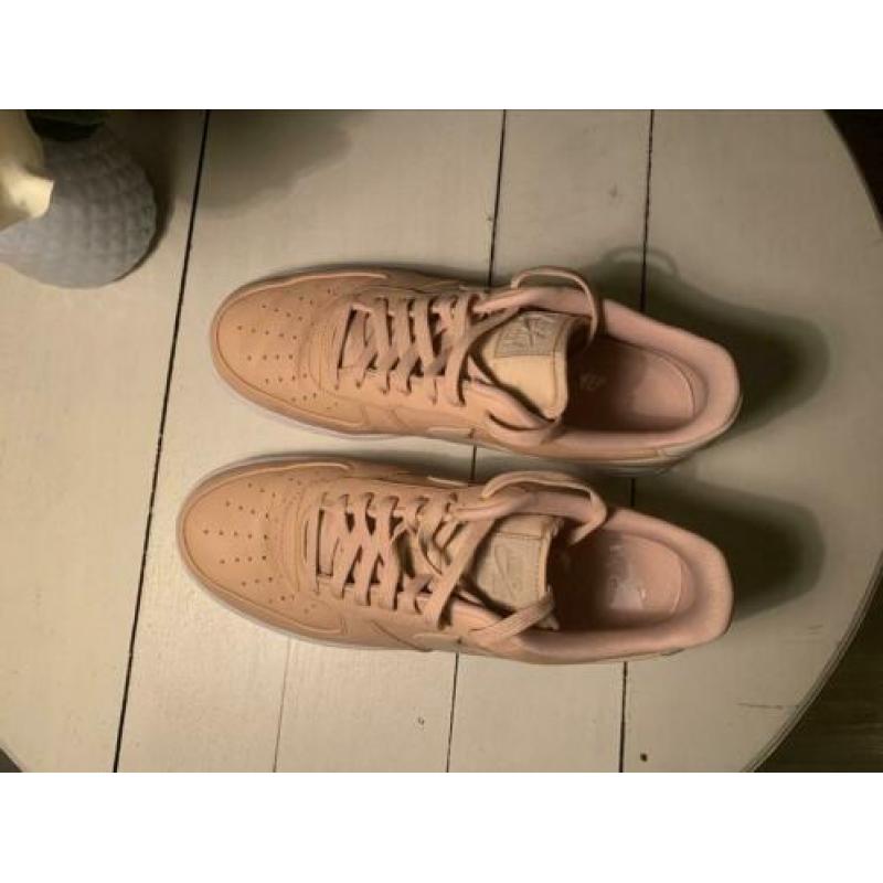 Nike Air Force 1 07 (M44)