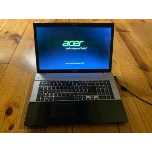Laptop - Acer Aspire V3-771G