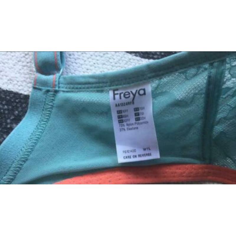Nieuw en ongedragen van Freya, mt 75 H