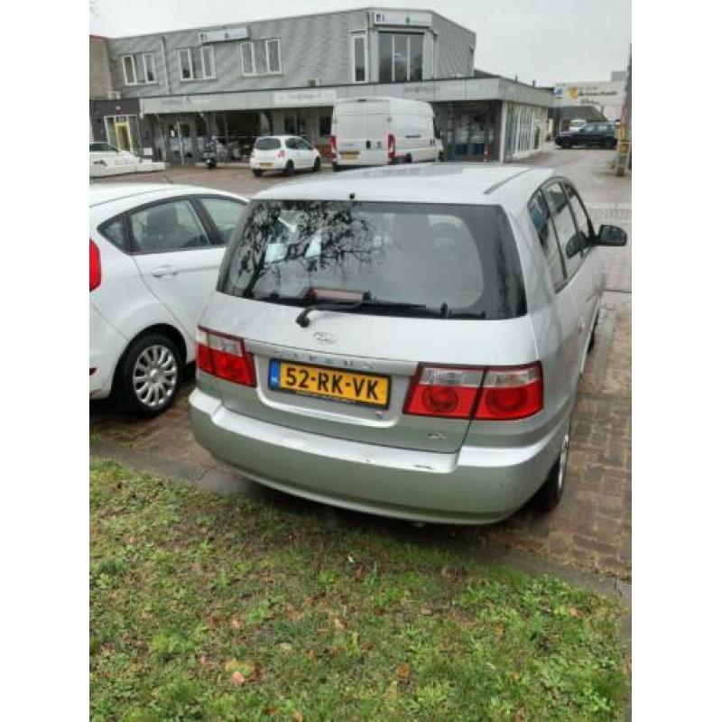 KIA Carens 1.6 I 16V 5P E4 2005 I Metallic Grijs