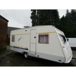 Burstner 455 ts boiler.mover.toilet.midden keuken.fietsendra